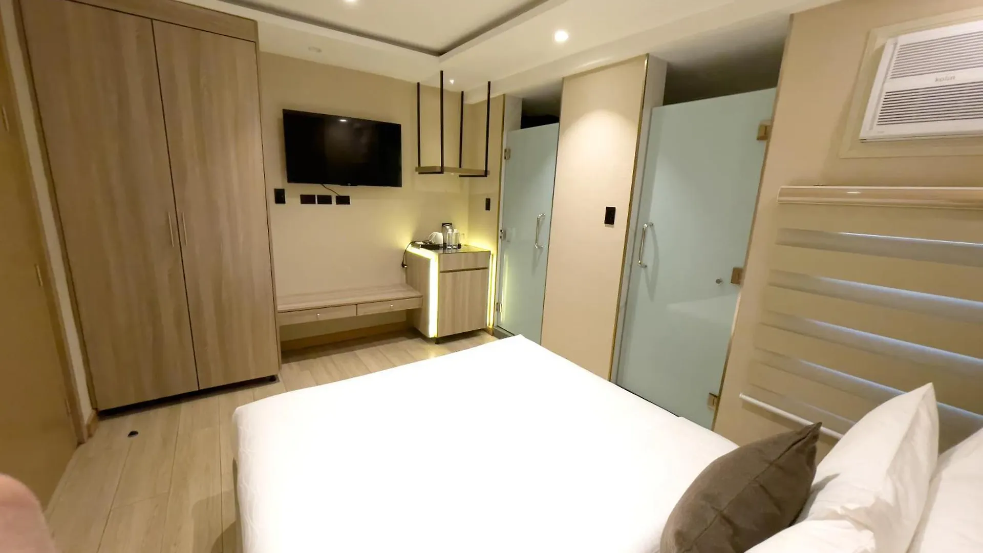 Belajandro Hotel Angeles City