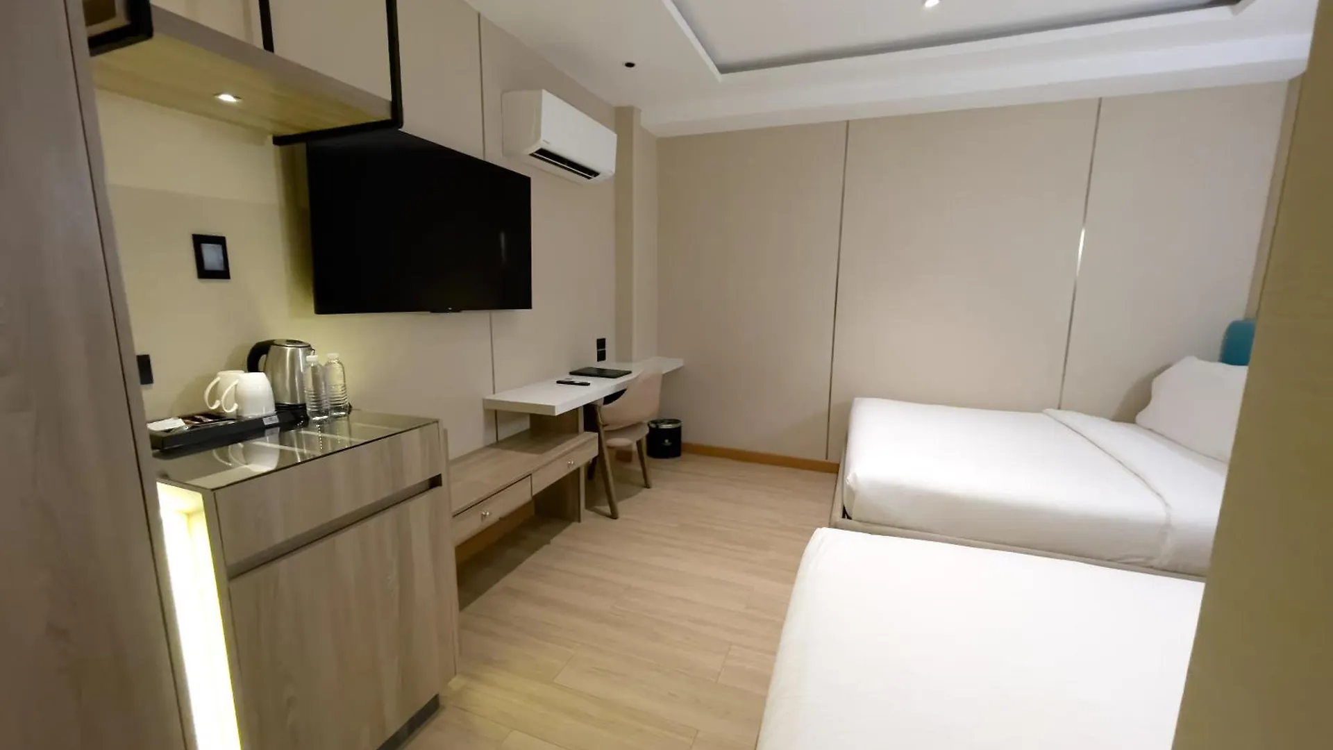 Belajandro Hotel Angeles City