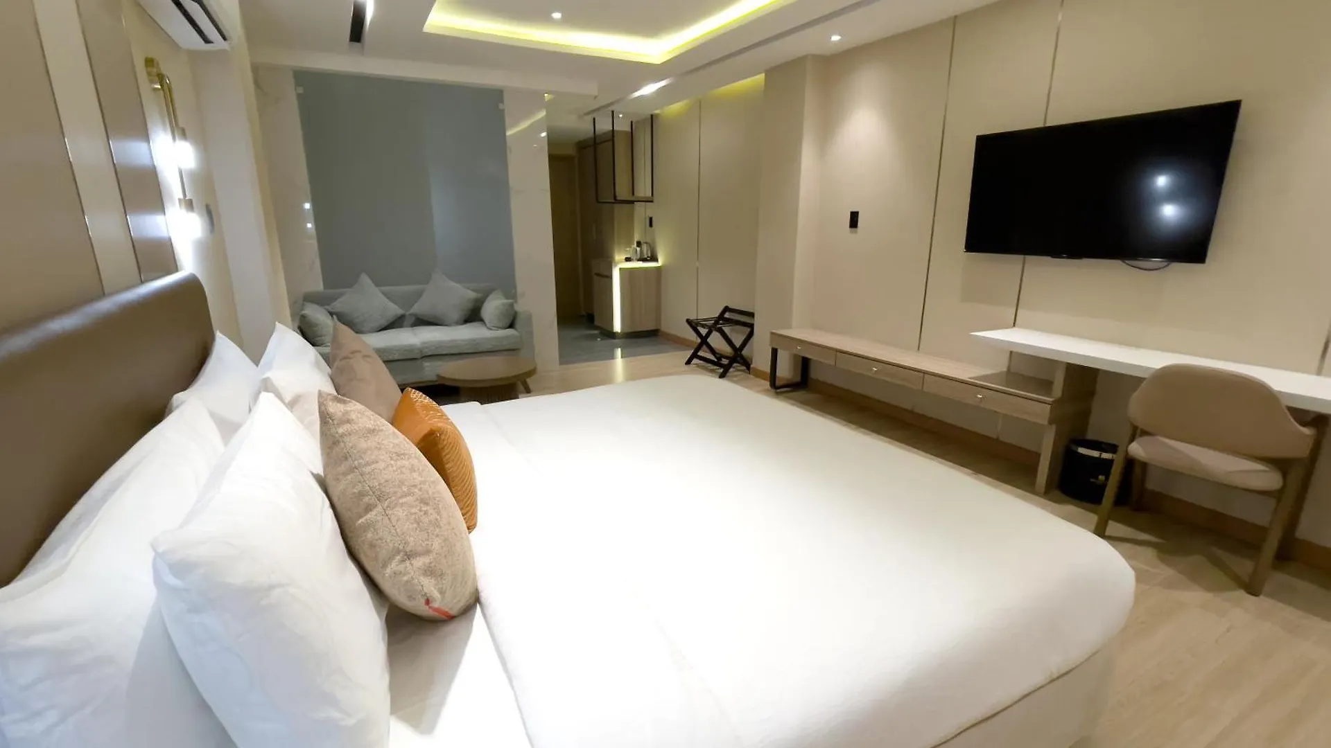 Belajandro Hotel Angeles City Filipinler