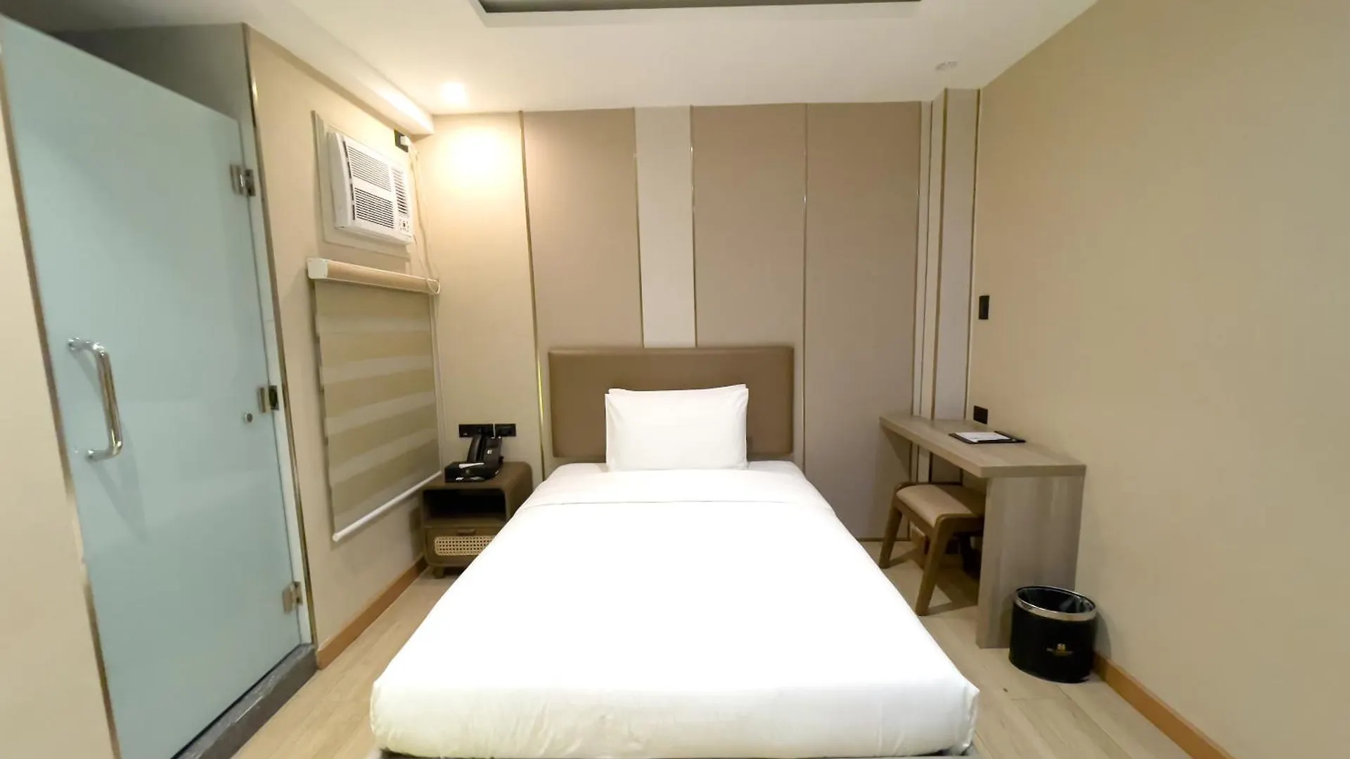 Belajandro Hotel Angeles City Filipinler